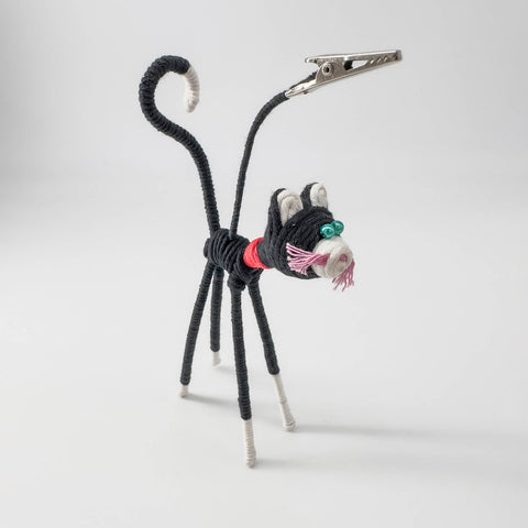 Besties- Whimsical Clip Stand Cat (Black)