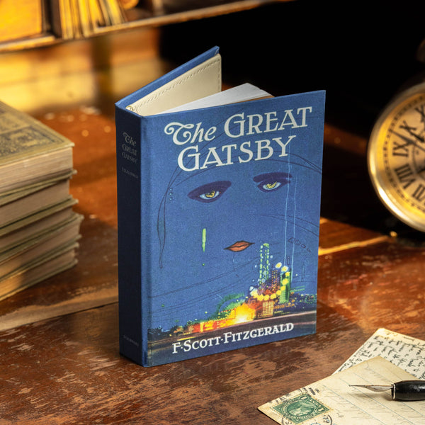 'The Great Gatsby' by F. Scott Fitzgerald 1925 Passport/Notebook Wallet