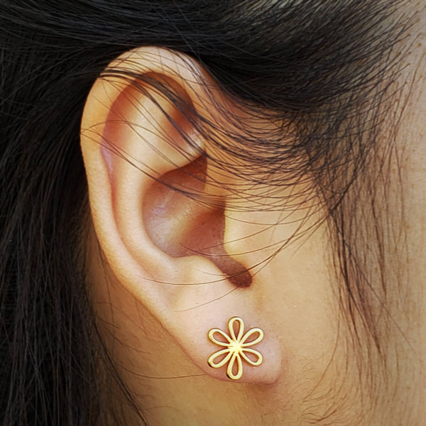 Daisy Stud Earrings