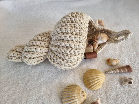 SM - Crocheted Shell basket